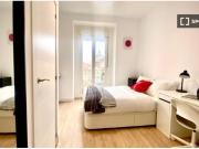 Se alquila habitación en piso compartido de 9...