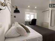 Se alquila habitación en piso compartido de 9...