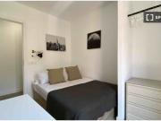 Se alquila habitación en piso compartido de 9...