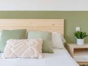 Se alquila habitación en piso compartido en Avenida de...