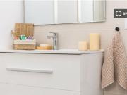 Se alquila habitación en piso compartido en Barcelona