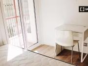 Se alquila habitación en piso compartido en Barcelona
