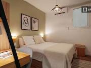 Se alquila habitación en piso compartido en Barcelona