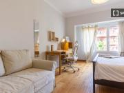 Se alquila habitación en piso compartido en Barcelona
