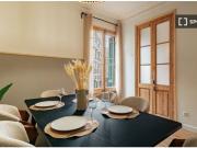 Se alquila habitación en piso compartido en Barcelona