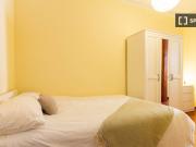 Se alquila habitación en piso compartido en Barcelona