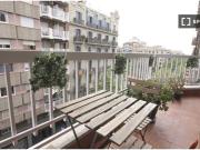 Se alquila habitación en piso compartido en Barcelona