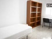 Se alquila habitación en piso compartido en Córdoba