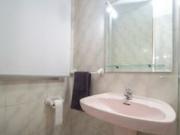 Se alquila habitación en piso compartido en Granada