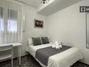 Se alquila habitación en piso compartido en L'Illa...