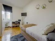 Se alquila habitación en piso compartido de 8...