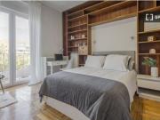 Se alquila habitación en piso compartido en Madrid