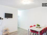 Se alquila habitación en piso compartido en Madrid