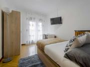 Se alquila habitación en piso compartido en Madrid