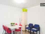 Se alquila habitación en piso compartido en Madrid