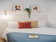 Se alquila habitación en piso compartido en...