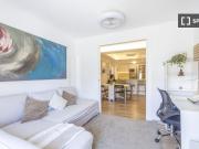 Habitación en piso compartido en L'Illa Perduda,...