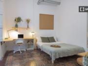 Habitación en piso compartido de 10 habitaciones en...