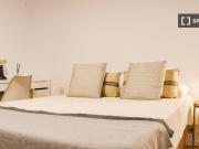 Se alquila habitación compartida en la Dreta de...