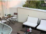 Se alquila habitación en piso de 2 habitaciones en Barcelona