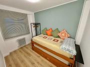 Se alquila habitación en piso de 2 habitaciones en...