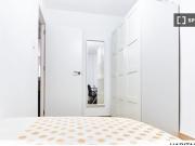 Se alquila habitación en piso de 3 dormitorios en Sevilla
