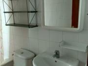 Se alquila habitación en piso de 3 dormitorios en Sol,...