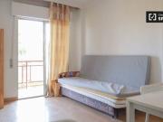 Se alquila habitación en piso de 3 habitaciones en Getafe