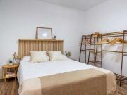 Se alquila habitación en piso de 3 habitaciones en Granada