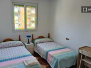 Se alquila habitación en piso compartido en Cruz del...