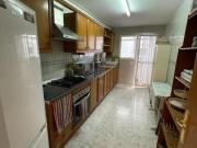 Se alquila habitación en piso de 3 habitaciones en Palma
