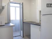Se alquila habitación en piso de 3 habitaciones en Vallecas