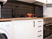 Se alquila habitación en piso de 4 dormitorios en Aluche