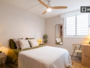 Se alquila habitación en piso de 4 dormitorios en Barcelona