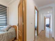 Se alquila habitación en piso de 4 dormitorios en...