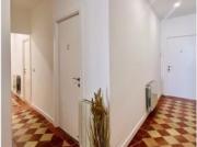 Se alquila habitación en piso de 4 dormitorios en Ópera,...