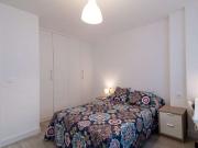 Se alquila habitación en piso de 4 dormitorios en Zaragoza