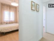 Se alquila habitación en piso de 4 habitaciones en Getafe