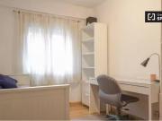 Se alquila habitación en piso de 4 habitaciones en... Se alquila habitación en piso de 4 habitaciones en...