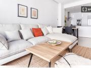 Se alquila habitación en piso de 4 habitaciones en Sevilla