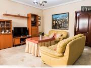 Se alquila habitación en piso de 4 habitaciones en Sevilla