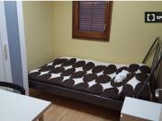 Se alquila habitación en piso de 4 habitaciones, Mataró