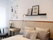 Se alquila habitación en piso de 5 dormitorios en...