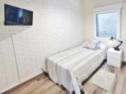 Se alquila habitación en piso de 5 habitaciones en...