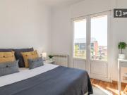 Habitación en piso compartido de 5 habitaciones en... Habitación en piso compartido de 5 habitaciones en...