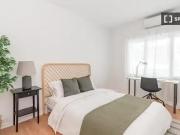 Se alquila habitación en piso de 5 habitaciones en...