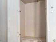 Se alquila habitación en piso de 5 habitaciones en Madrid