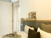 Se alquila habitación en piso de 6 habitaciones en Barcelona