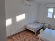 Habitación en piso de 6 habitaciones en alquiler en...