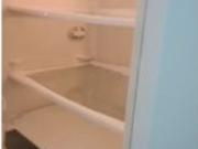 Se alquila habitación en piso de 6 habitaciones en Madrid